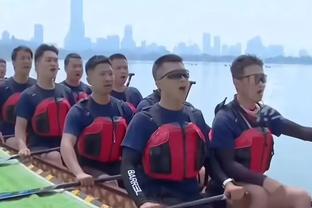 多图预警！卓识晒照游玩中国香港 自由驾驭各种穿搭风格